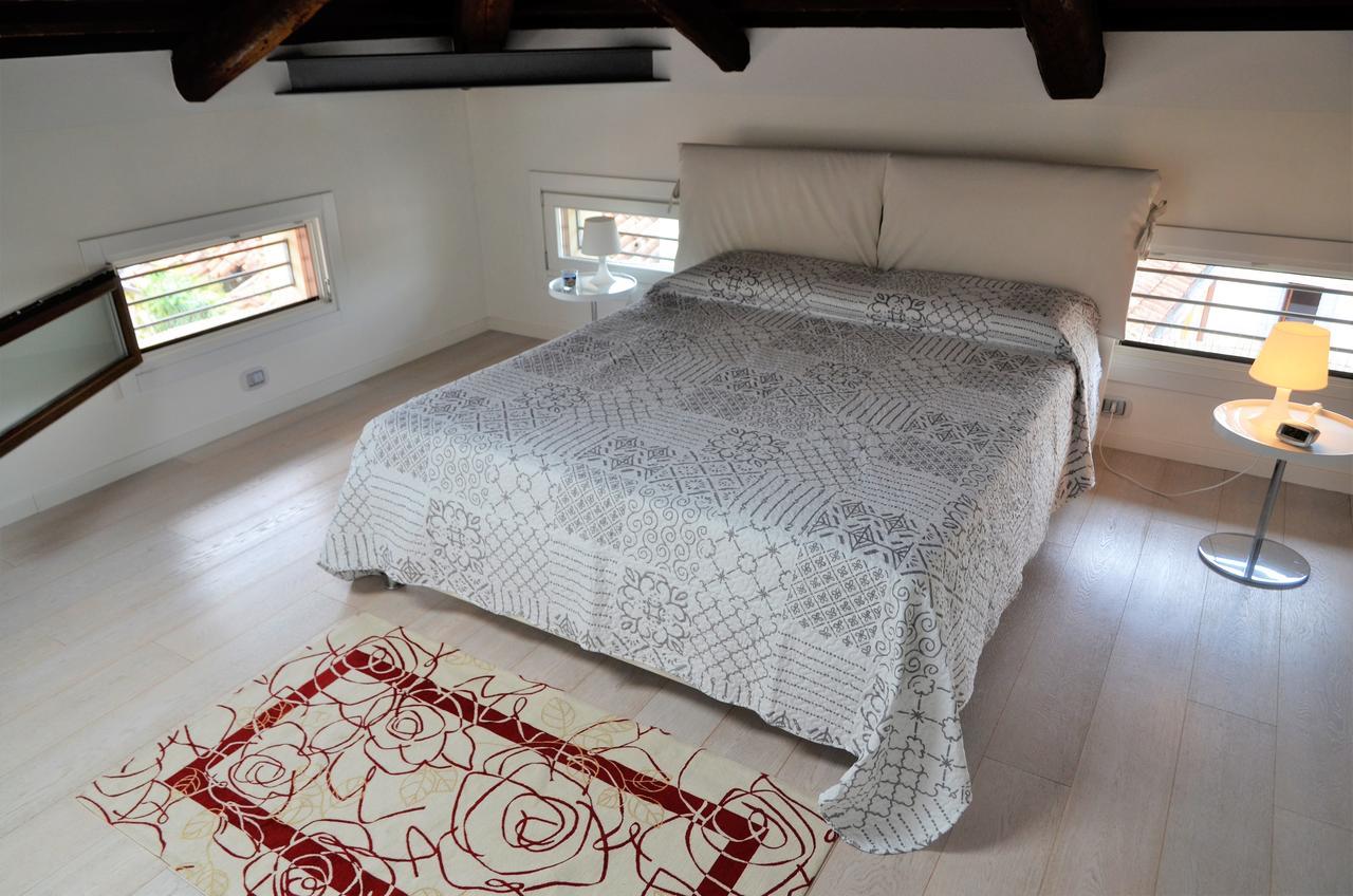 “Al Commercio” Luxury Loft 诺阿莱 外观 照片