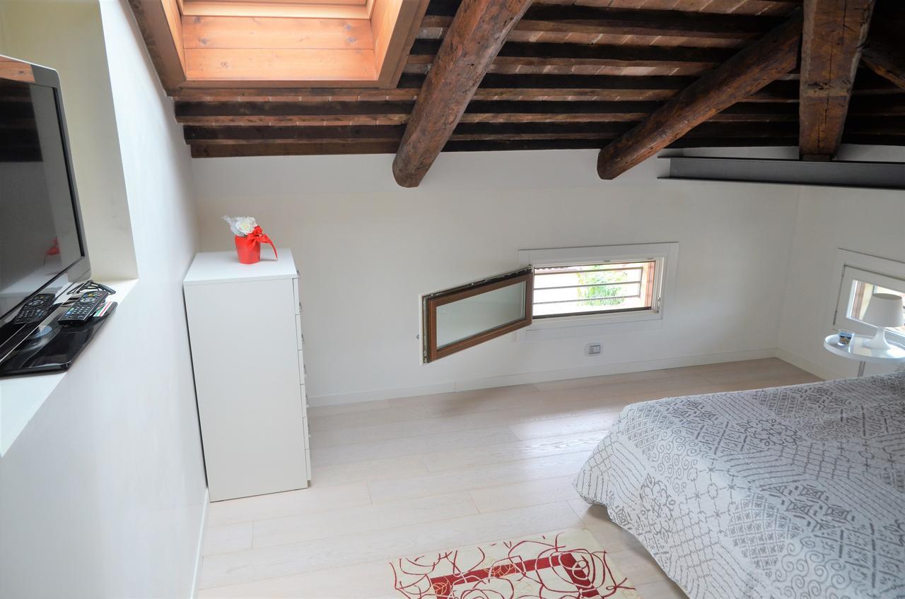 “Al Commercio” Luxury Loft 诺阿莱 外观 照片