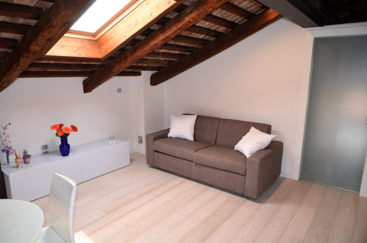 “Al Commercio” Luxury Loft 诺阿莱 外观 照片