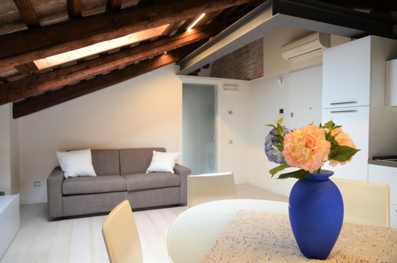 “Al Commercio” Luxury Loft 诺阿莱 外观 照片