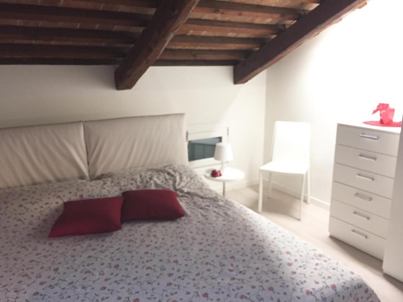 “Al Commercio” Luxury Loft 诺阿莱 外观 照片
